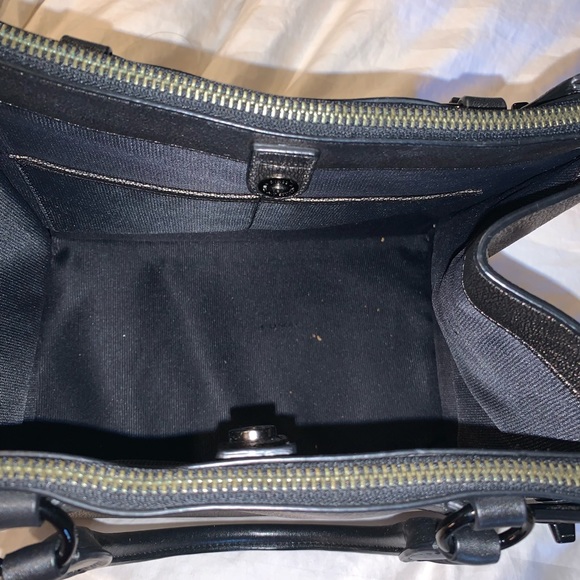 100 authentic Coach handbag! - Picture 3 of 3